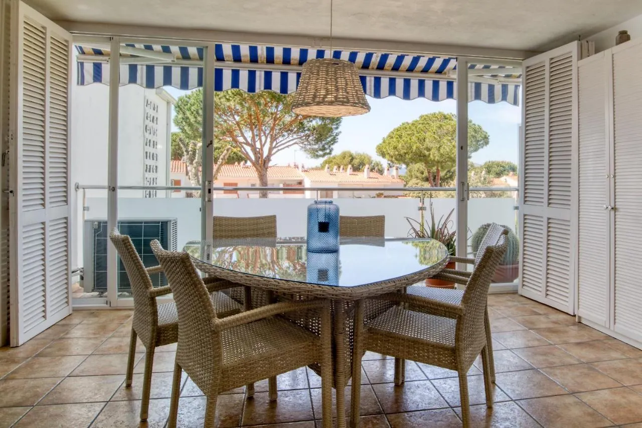 Kaminias III Apartament Reformat Per 4 Persones A Politur A 10 Minuts A Peu De La Cala Rovira プラヤ・デアロ 0*,  スペイン